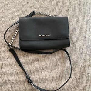 Black Michael Kors Crossbody